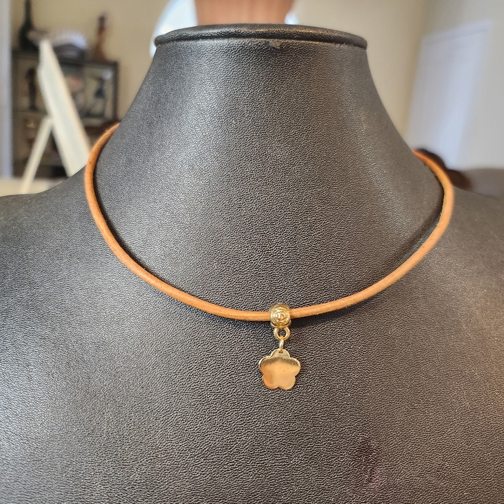 925 sterling silver gold plated pendant with leather necklace